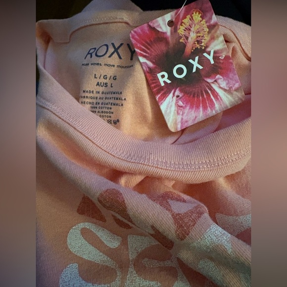 Roxy Graphic Tee ‘Kinda Salty’ - Picture 3 of 3